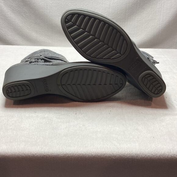 Crocs gray leather wedge booties size 10 - Picture 6 of 6